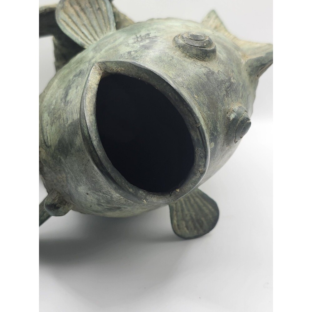 Brass Bronze Koi Fish Sculpture or Bookend 8 1/2 Inches Tall - Picture 5 of 6